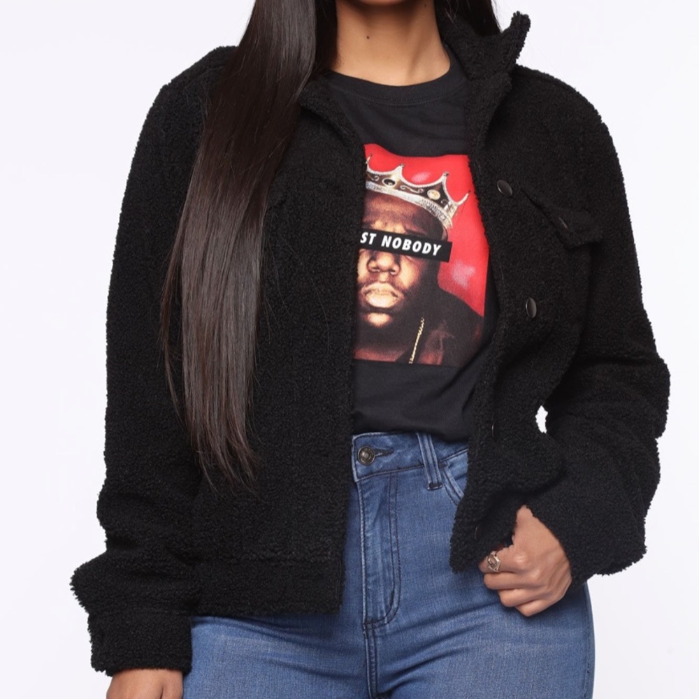 FASHIONNOVA: BLACK SHERPA SWEATER
